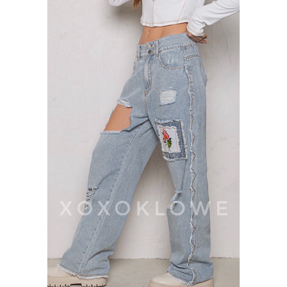 POL Retro 90s Distressed Relaxed Fit Jeans Patches Cutouts - Picture 5 of 16